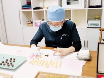 아버지 건강을 위해 꼭 챙겨드리는 공진단 참관 조제